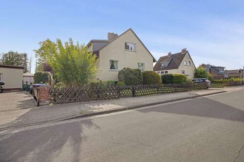 Foto - Haus zum Kaufen in Hambühren 287.000,00 € 158 m²