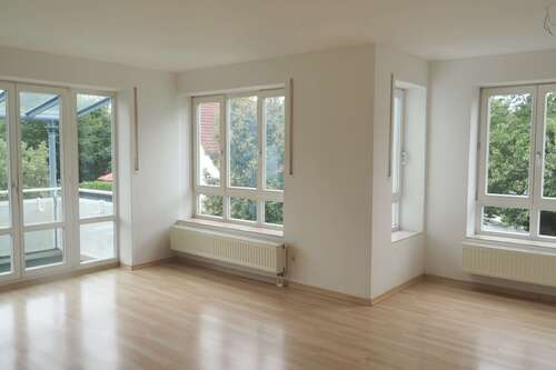 Foto - Wohnung zum Mieten in Halle (Saale) 800,00 € 80 m²