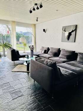 Foto - Wohnung zum Mieten in Isernhagen-Kirchhorst 2.500,00 € 255 m²