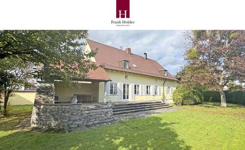 Foto - Haus zum Kaufen in Gomaringen 690.000,00 € 215 m²