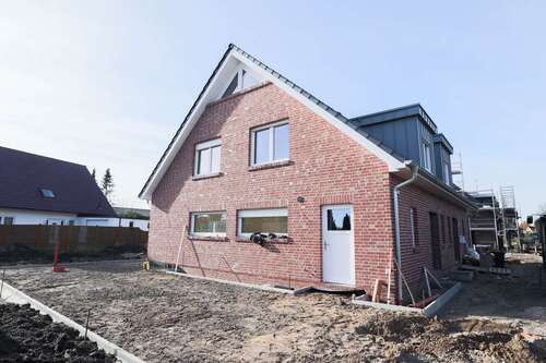 Foto - Haus zum Mieten in Bad Zwischenahn Wehnen 1.650,00 € 114.1 m²