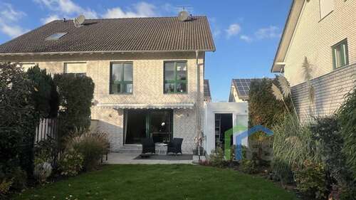 Foto - Haus zum Kaufen in Düren 465.000,00 € 175 m²