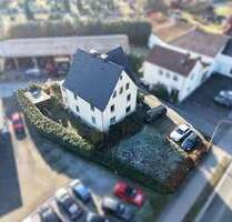 Haus zum Kaufen in Oerlinghausen 359.000,00 € 228.52 m²