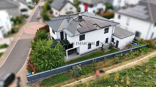 Foto - Haus zum Kaufen in Nieder Wöllstadt 1.159.000,00 € 254 m²
