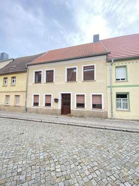 Foto - Haus zum Kaufen in Gardelegen 100.000,00 € 160 m²