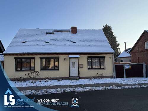 Foto - Haus zum Kaufen in Havelberg 69.000,00 € 120 m²