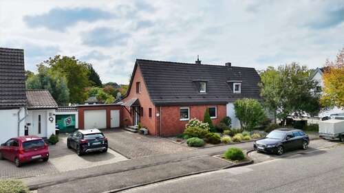 Foto - Haus zum Kaufen in Mönchengladbach 319.000,00 € 110.95 m²