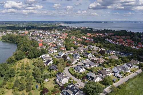 Foto - Haus zum Kaufen in Scharbeutz 1.395.000,00 € 391 m²