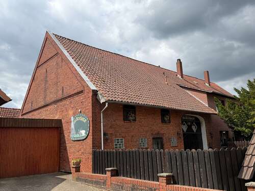 Foto - Haus zum Kaufen in Rehburg-Loccum 265.000,00 € 297 m²