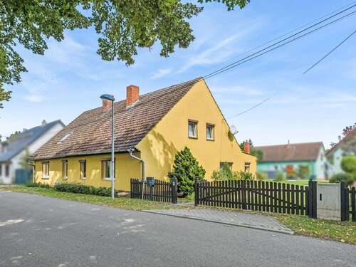 Foto - Haus zum Kaufen in Löwenberger Land 160.000,00 € 96 m²