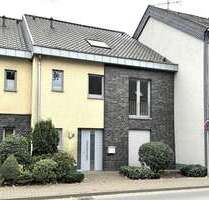 Haus zum Mieten in Kevelaer-Winnekendonk 1.570,00 € 167 m²