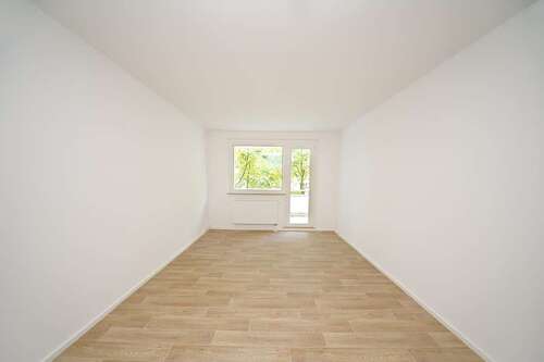 Foto - Wohnung zum Mieten in Lutherstadt Eisleben 353,00 € 70.56 m²