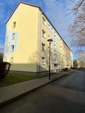 Foto - Wohnung zum Mieten in Weißenfels 430,00 € 67.57 m²