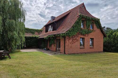 Foto - Haus zum Kaufen in Reinstorf 398.000,00 € 178 m²