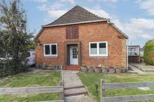 Foto - Haus zum Kaufen in Breitenfelde 249.000,00 € 129.09 m²