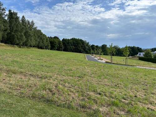 Foto - Grundstück zu verkaufen in Sontra 55.930,00 € 658 m²