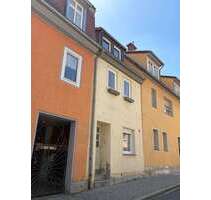 Haus zum Kaufen in Naumburg 220.000,00 € 95 m²