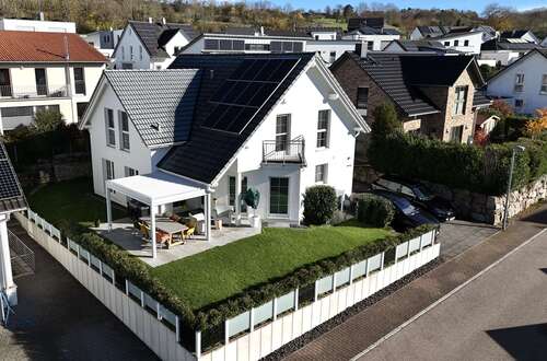 Foto - Haus zum Kaufen in Weil der Stadt-Schafhausen 1.075.000,00 € 216 m²