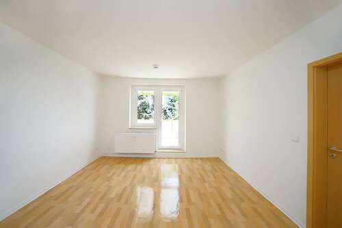 Foto - Wohnung zum Mieten in Lutherstadt Eisleben 340,00 € 61.84 m²