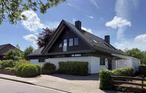 Foto - Haus zum Mieten in Heide Süderholm 1.865,00 € 150 m²
