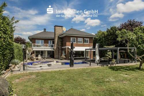 Foto - Haus zum Kaufen in Beckum 699.000,00 € 333 m²