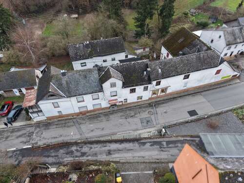 Foto - Haus zum Kaufen in Strüth 174.999,00 € 269 m²