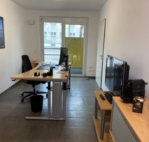 Büro in München 420,00 € 23 m² - 420,00 EUR Kaltmiete, ca.  23,00 m² in München (PLZ: 81539)