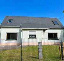 Haus zum Kaufen in Rodewisch 160.000,00 € 122 m²