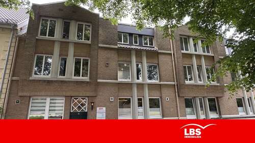 Foto - Wohnung zum Mieten in Neumünster 1.100,00 € 124 m²