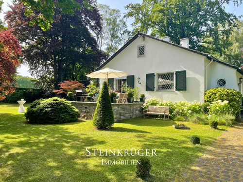 Foto - Haus zum Kaufen in Köln 1.490.000,00 € 177 m²