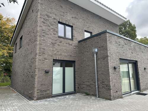 Foto - Haus zum Kaufen in Neumünster 675.000,00 € 224 m²
