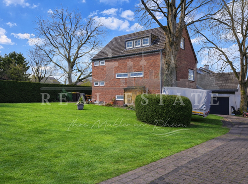 Foto - Haus zum Kaufen in Niederkassel 348.000,00 € 132 m²