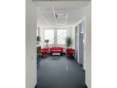 Foto - Büro in Neu-Isenburg 2.749,00 € 310 m²