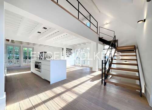 Foto - Haus zum Kaufen in Ortenberg 849.000,00 € 245 m²