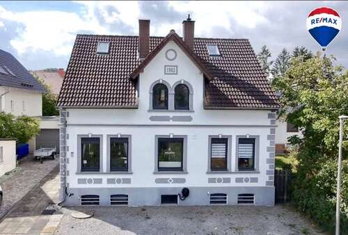 Foto - Haus zum Kaufen in Detmold 359.000,00 € 165 m²