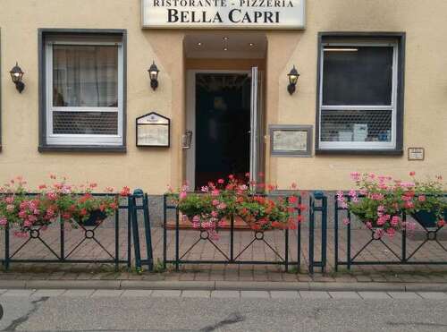 Foto - Haus zum Kaufen in Hockenheim 1.649.000,00 € 247.92 m²