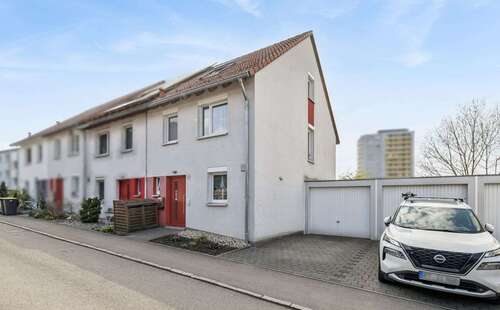 Foto - Haus zum Kaufen in Reutlingen 529.000,00 € 120 m²
