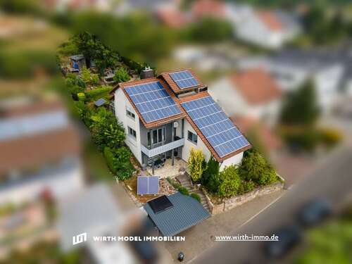 Foto - Haus zum Kaufen in Üchtelhausen 398.000,00 € 258 m²