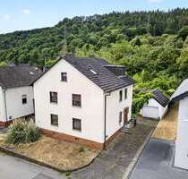 Haus zum Kaufen in Trier Ehrang 395.000,00 € 205 m² - Trier / Ehrang