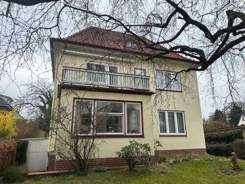 Foto - Haus zum Kaufen in Reinbek 998.000,00 € 132 m²