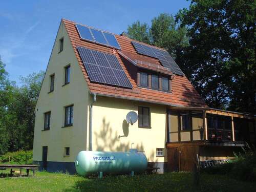 Foto - Haus zum Kaufen in Staufenberg 420.000,00 € 195 m²