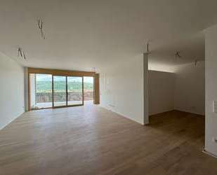 Wohnung zum Mieten in Esslingen am Neckar 2.075,00 € 87.81 m²