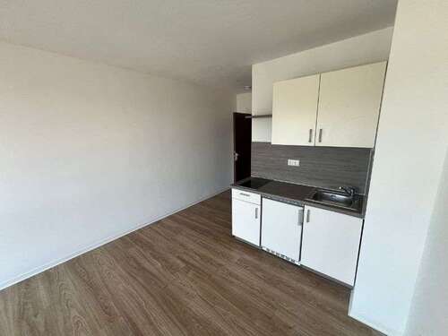 Foto - Wohnung zum Mieten in Köln 570,00 € 22.78 m²