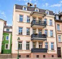Haus zum Kaufen in Baden-Baden 1.250.000,00 € 390 m²