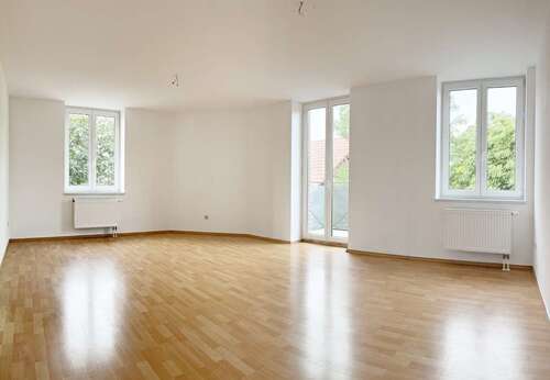 Foto - Wohnung zum Mieten in Riesa 389,00 € 68.04 m²