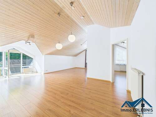 Foto - Wohnung zum Kaufen in Wiesensteig 219.000,00 € 92 m²