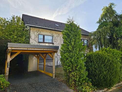 Foto - Haus zum Kaufen in Sundern (Sauerland) 200.000,00 € 175 m²