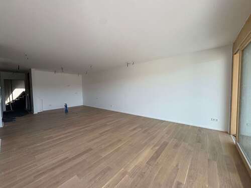 Foto - Wohnung zum Mieten in Esslingen am Neckar 1.975,00 € 87.72 m²