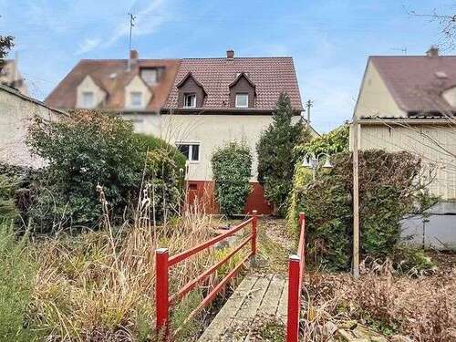 Foto - Haus zum Kaufen in Ludwigshafen am Rhein 349.500,00 € 150 m²