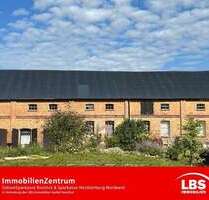 Haus zum Kaufen in Hoppenrade 197.500,00 € 213 m²